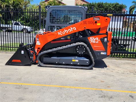 kubota svl75-2 compact track loader|kubota svl75 track size.